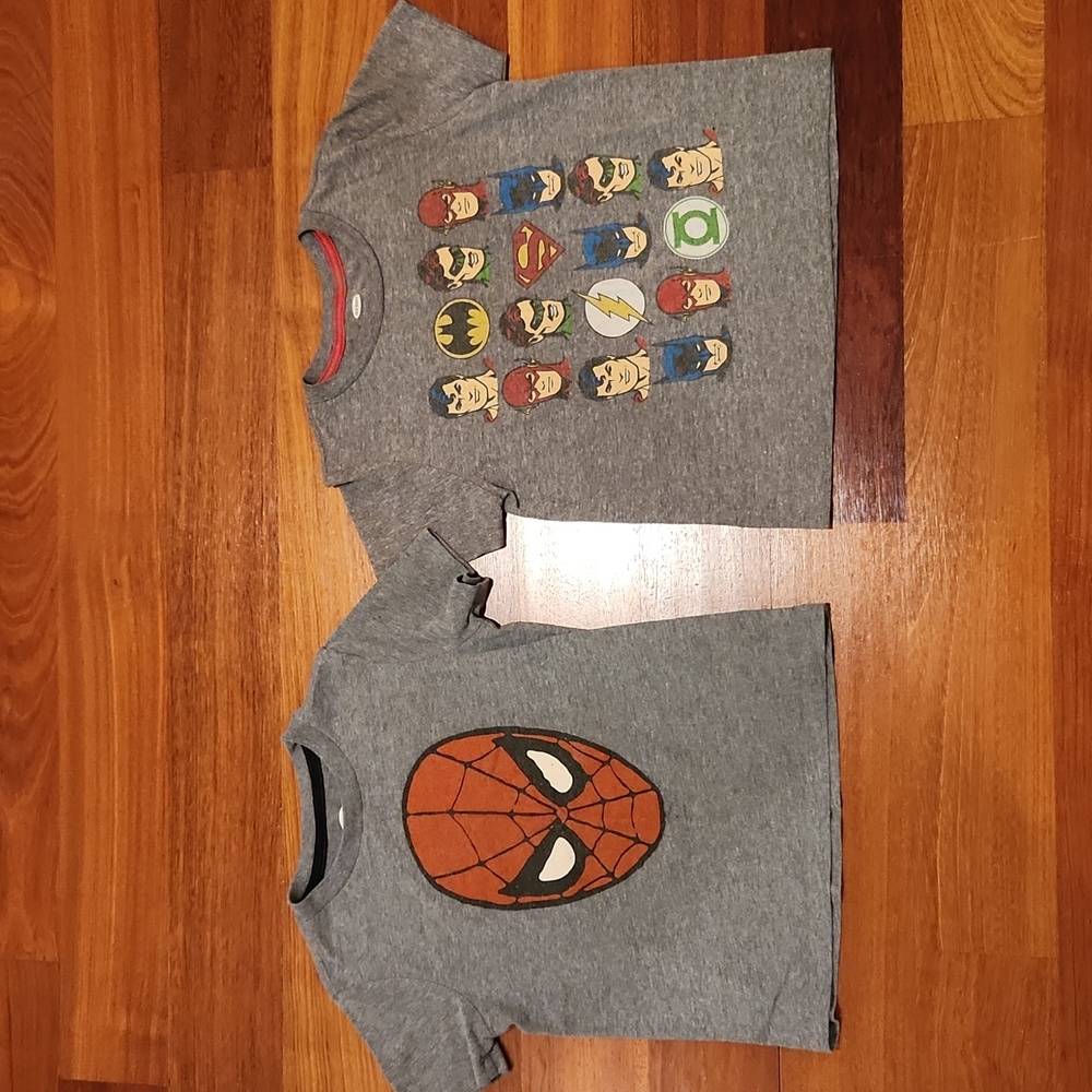 Boys Superhero T-shirts from Old Navy, Size XS (2-pack)